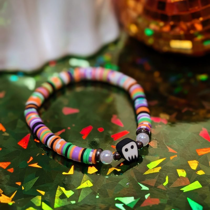 Halloween friendship bracelet that with ghost and mixed clay beads in white, black, orange, green and purple